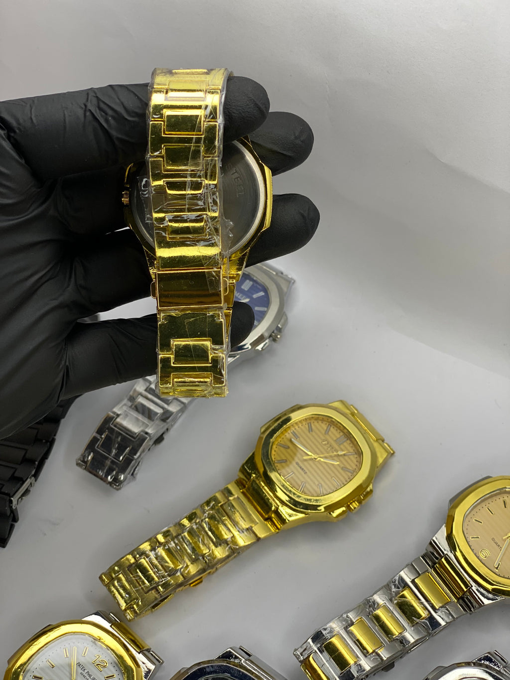 Men's Square Analogue Watch Golden + Black